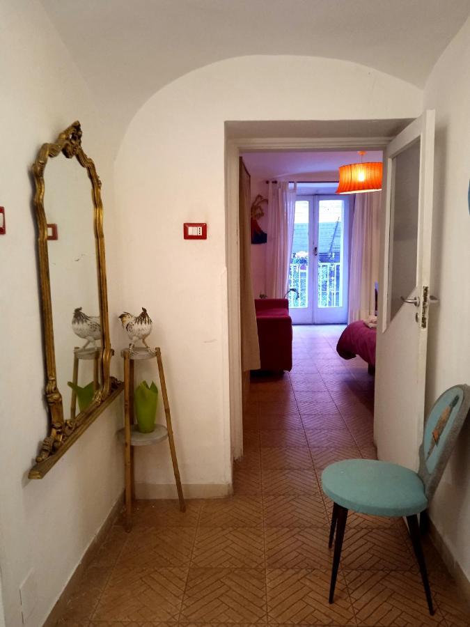 Capa E Coda Appartamento In Centro Storico Napoli Eksteriør billede